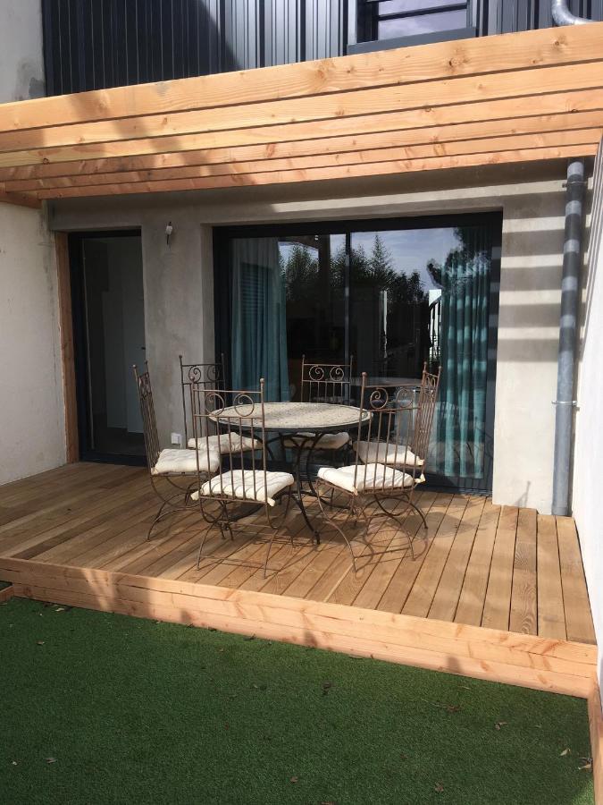 Duplex Independant Avec Acces Piscine Apartment Вондарг Екстериор снимка