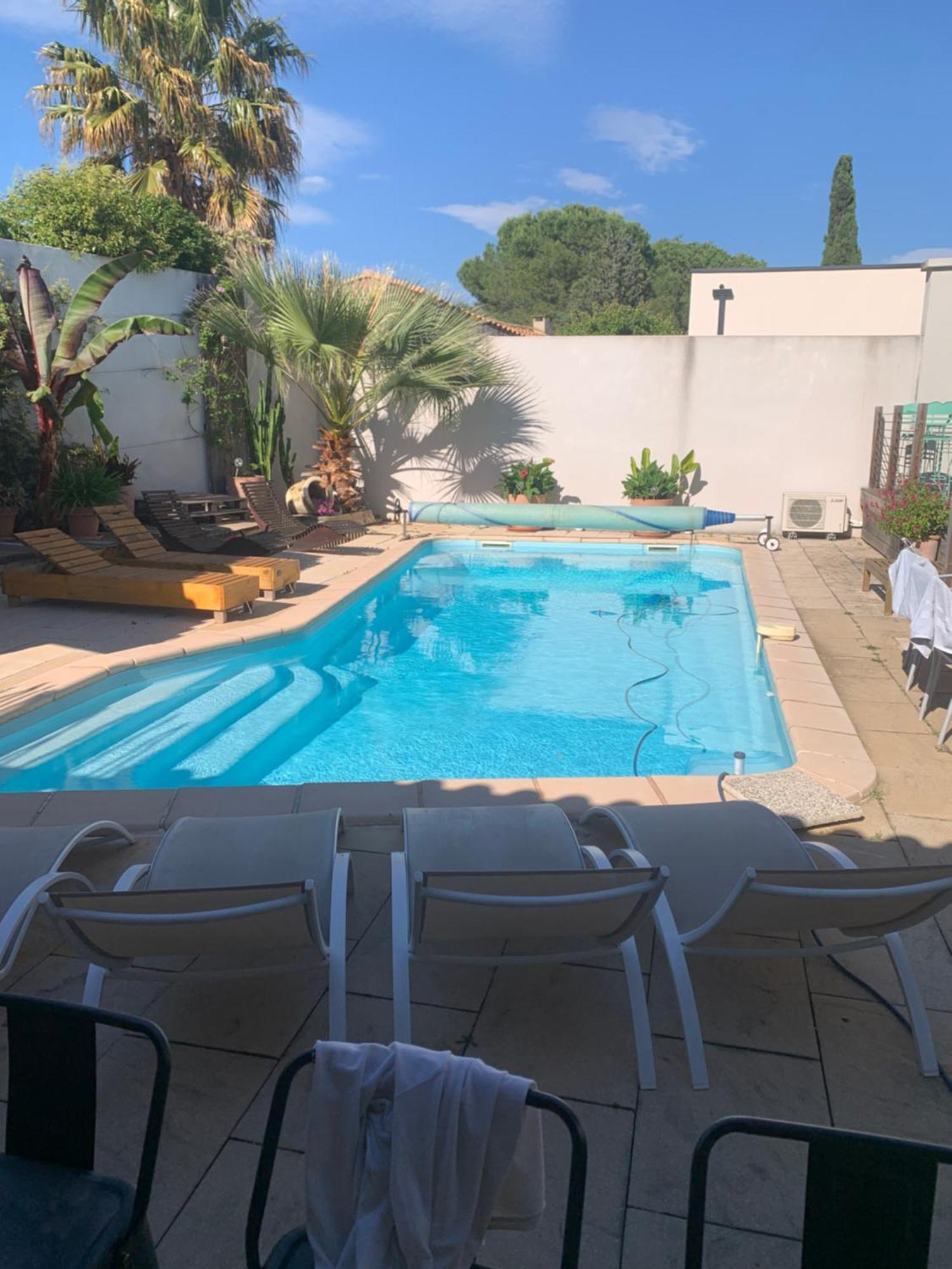 Duplex Independant Avec Acces Piscine Apartment Вондарг Екстериор снимка
